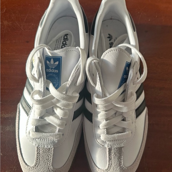 Sambas Adidas Trainers - Picture 1 of 5